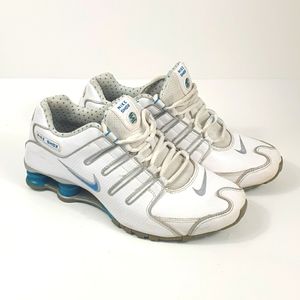 Nike shox women size 9, white and blue